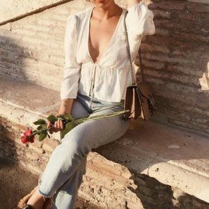 Aritzia Wilfred Shanina Blouse in White